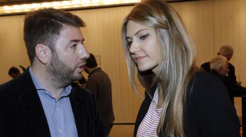 Πολιτικός &quot;σεισμός&quot; για την Εύα Καϊλή: Σφοδρή κόντρα κυβέρνησης - ΠΑΣΟΚ - Οι αντιδράσεις  στις αποκαλύψεις