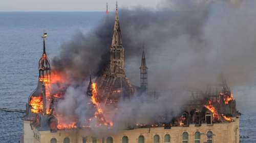 Ουκρανία: Η Ρωσία χτύπησε με πυραύλους το Ανθρωπιστικό Πανεπιστήμιο στην Οδησσό - Τέσσερις νεκροί [Εικόνες - Βίντεο]