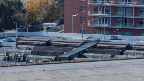 &quot;Επιστράτευση&quot; στον πόλεμο του κορονοϊού: Στήνουν κλινική στο προαύλιο του 424 Στρατιωτικού Νοσοκομείου [εικόνες - βίντεο]