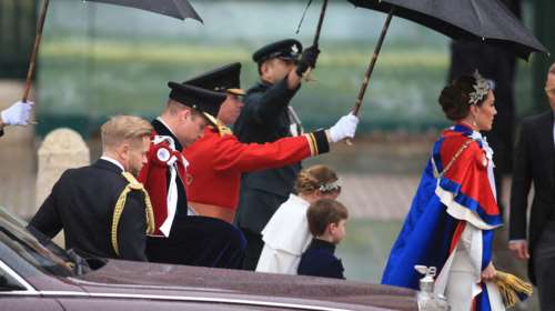 Κέιτ Μίντλετον: Γιατί είναι σοβαρό το χειρουργείο που έκανε - Επιστρέφει το... Πάσχα, ο Γουίλιαμ δεν θα ταξιδεύει στο εξωτερικό