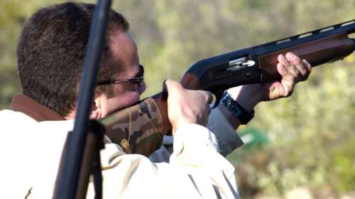 Άρτα: Συνελήφθησαν ο πατέρας και ο άλλος θείος του 16χρονου- Μάχη να κρατηθεί στη ζωή μετά την απόπειρα αυτοκτονίας