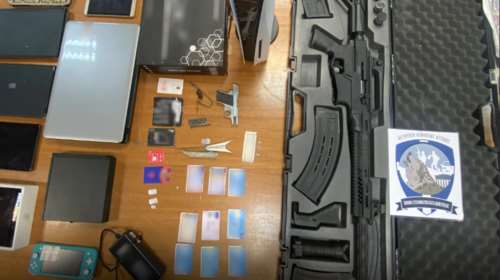 Εξαρθρώθηκε &quot;οικογενειακή εγκληματική οργάνωση&quot; με αρχηγό 48χρονη- Μαμά και παιδιά έκλεβαν κινητά και ηλεκτρικά ποδήλατα