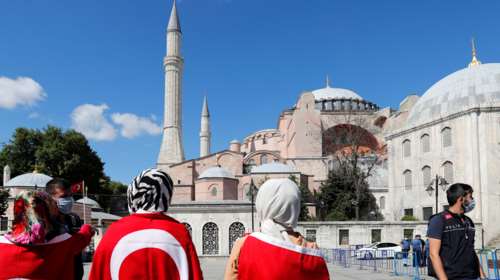 Παγκόσμια κατακραυγή για το σχέδιο Ερντογάν για τη νέα άλωση της Αγιάς Σοφιάς - Σιωπή από Τράμπ, αίνιγμα η Μέρκελ