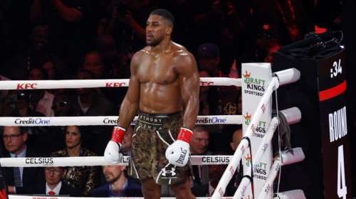 Νιγηρία: Ο Βρετανός πυγμάχος Άντονι Τζόσουα ενεπλάκη σε τροχαίο με δύο νεκρούς [βίντεο]