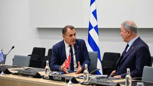 Επίθεση φιλίας από τον Ακάρ- Αλλά ο Ερντογάν επιμένει ότι &quot;θα έρθει μια νύχτα ξαφνικά&quot;...