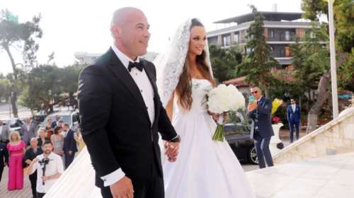 Μιχάλης Ζαμπίδης: Παντρεύτηκε την αγαπημένη του Μαρία-Καρολίνα και βάφτισαν τα δίδυμα παιδιά τους [Εικόνες]