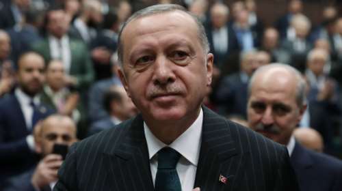Προκαλεί ξανά με fake news ο Ερντογάν: Δεν θέλω να βρεθώ στον ίδιο χώρο με τον Μητσοτάκη