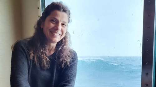 Η Πόπη Τσαπανίδου ταξιδεύει στον Ατλαντικό – Ανάρτηση με υποννούμενα για τα μποφόρ και τις καλύτερες ημέρες