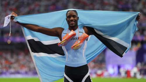 Ολυμπιακοί Αγώνες 2024: Ιστορικό χρυσό στα 200μ. για τον Τεμπόγκο - Ο πρώτος Αφρικανός Ολυμπιονίκης στο αγώνισμα