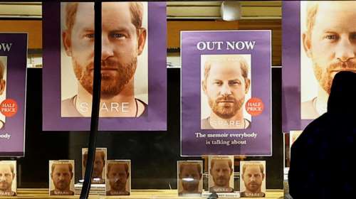 Ενοχλημένος ο πρίγκιπας Χάρι: Ψέμα ότι στο βιβλίο μου καυχιέμαι πως σκότωσα 25 ανθρώπους στο Αφγανιστάν