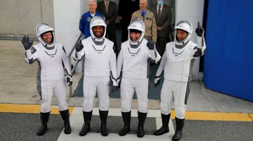 Και δεύτερο διαστημικό &quot;ταξί&quot; του Ιλον Μασκ: Έδεσε το Crew Dragon στον Διεθνή Διαστημικό Σταθμό [εικόνες και βίντεο]