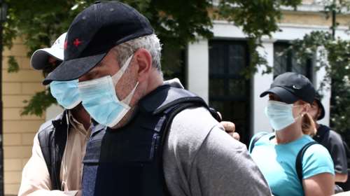 Ψευτογιατρός: Νέο ηχητικό ντοκουμέντο - &quot;Θεραπείες&quot; με κρασί και πολύποδες που... μαραίνονται και πέφτουν