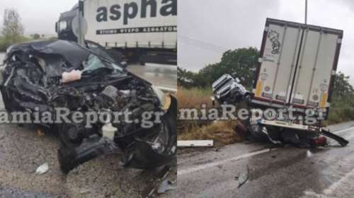 Λαμία: Σοκαριστικό τροχαίο με νεκρή - Νταλίκα έπεσε πάνω σε δύο ΙΧ και τα έκανε σμπαράλια [Εικόνες - Βίντεο]
