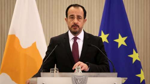 Γαλλία και Κύπρος σφραγίζουν στρατηγική εταιρική σχέση στο Παρίσι