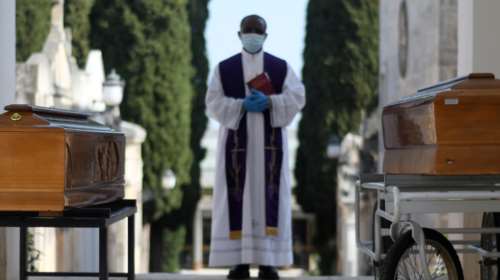 Κορονοϊός - Η τραγωδία δεν έχει τέλος στην Ιταλία: 812 νέοι θάνατοι, πάνω από 100.000 τα κρούσματα