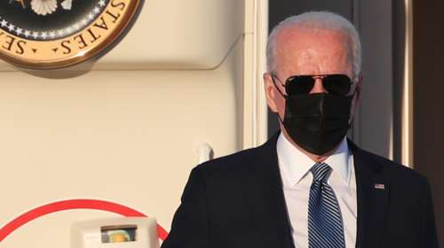 Έφτασε στην Πολωνία ο Μπάιντεν: Προσγειώθηκε μόλις 100 χλμ από την εμπόλεμη Ουκρανία