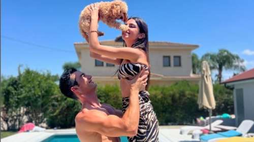 Ιφιγένεια Τζόλα: Η φωτογραφία στην πισίνα με συμπρωταγωνιστή της, που άναψε φωτιές [εικόνα]