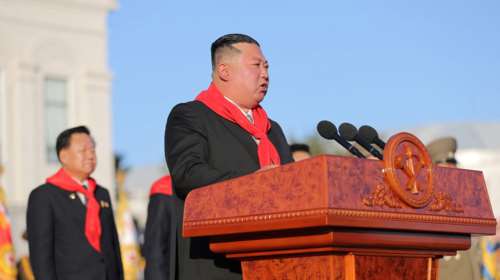 Βόρεια Κορέα: Ο Κιμ Γιονγκ Ουν εκτόξευσε ξανά βαλλιστικό πύραυλο άγνωστου τύπου