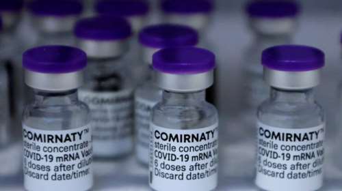 Η Pfizer θα παραδώσει 10% περισσότερες δόσεις του εμβολίου στις ΗΠΑ - Το tweet Μπουρλά