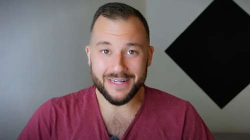 &quot;Eazy Purple&quot;: Πέθανε στα 35 του ο γνωστός YouTuber Κωνσταντίνος Γιαούζος