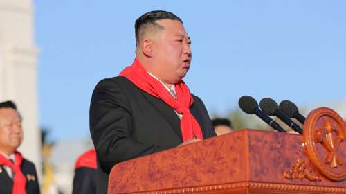 Απειλεί ο Κιμ Γιονγκ Ουν: &quot;Τα πυρηνικά μας είναι έτοιμα για πραγματικό πόλεμο&quot;