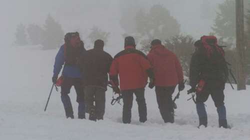 Θρίλερ στον Ταΰγετο: Οι πυροσβέστες συνάντησαν τους 8 ορειβάτες - Επιχείρηση μεταφοράς τους σε ασφαλές σημείο