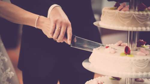 Χειροπέδες και πρόστιμο στον παππού του γαμπρού σε γάμο στο Ηράκλειο