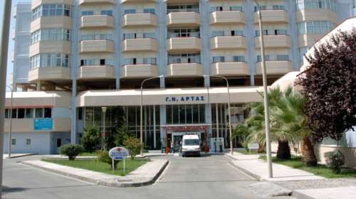 Απίστευτη τραγωδία στην Άρτα: Βρέφος 5,5 μηνών ξεψύχησε σε παρκαρισμένο αυτοκίνητο - Το ξέχασε εκεί ο πατέρας του