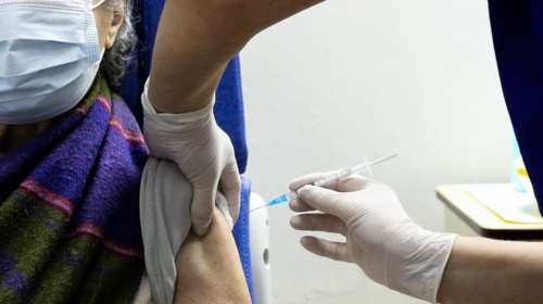 Θεμιστοκλέους για Ιωάννινα: &quot;Κανονικά οι εμβολιασμοί - Δεν χάθηκε κανένα ραντεβού&quot; αλλά χάθηκαν...120 δόσεις