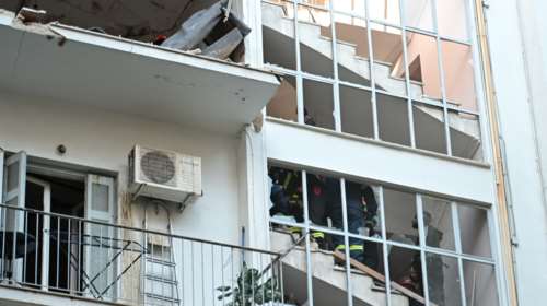 Εκρηξη στους Αμπελόκηπους: Η &quot;παρέα της Αρκαδίας&quot;, η βόμβα στα ΜΑΤ σε τάπερ και η 30χρονη &quot;κλειδοκράτορας&quot;