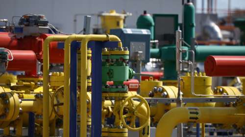 Bloomberg: Η Ευρώπη κινδυνεύει με &quot;σοκ&quot; στον εφοδιασμό ντίζελ από τις κυρώσεις στη Ρωσία - Οι εναλλακτικές για τα &quot;χαμένα&quot; βαρέλια