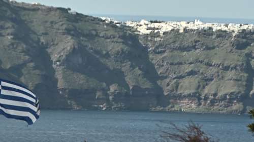 Πρωινό μπαράζ σεισμών ως 4,8 Ρίχτερ στη Σαντορίνη - Ανησυχία μετά το &quot;υψηλό&quot; των 5,3 Ρίχτερ