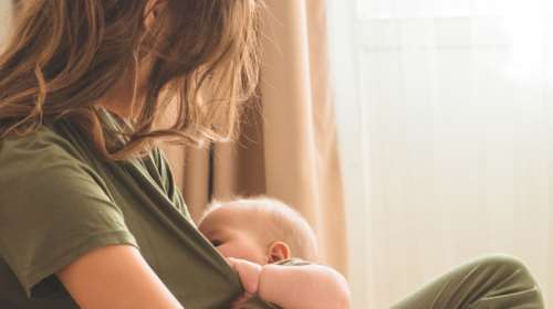 Πόσο θρεπτικό είναι το μητρικό γάλα όταν η μητέρα είναι vegan - Τα νέα δεδομένα