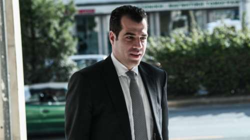 Πλεύρης για πλαστά πιστοποιητικά εμβολιασμού: Αυστηροποιείται το πλαίσιο - Θα γίνουν έλεγχοι παντού [Βίντεο}