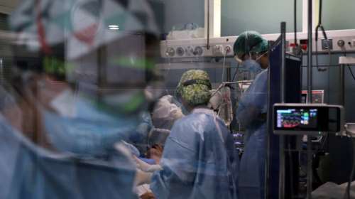 Λαμία: 61χρονος με κορονοϊό βγήκε νικητής από τη ΜΕΘ μετά από 154 μέρες