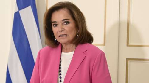 Μπακογιάννη μετά τη δικαστική δικαίωση κατά Καμμένου: Από εδώ και στο εξής οι υπουργοί λογοδοτούν