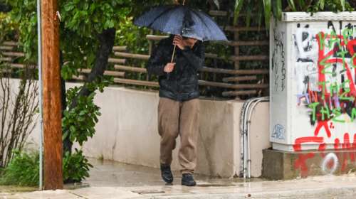 Καιρός: &quot;Έρχονται και βροχές και Άγιο-δημητριάτικο καλοκαιράκι&quot;  - Δύο κύματα κακοκαιρίας από την Παρασκευή
