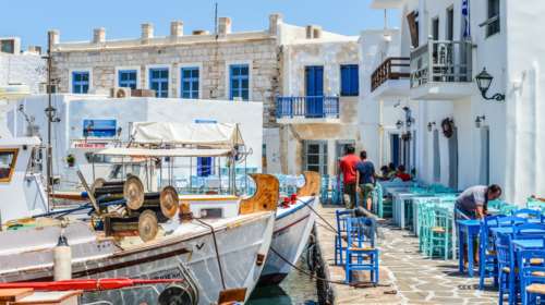 Sold out τα εισιτήρια για τα περισσότερα νησιά το Πάσχα – &quot;Ζαλίζουν&quot; οι τιμές των ακτοπλοϊκών