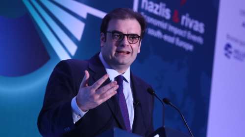 Πιερρακάκης για πρόωρη αποπληρωμή χρέους: "Κερδίζουμε 800 εκατομμύρια το χρόνο από το 2029 και μετά"