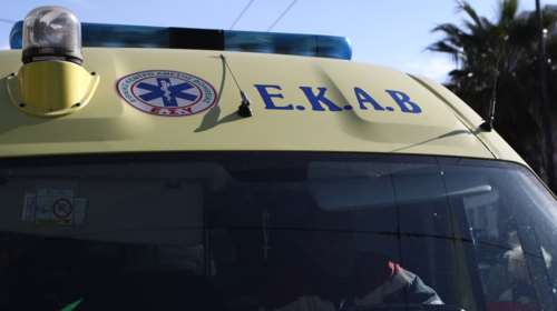 Λάρισα: &quot;Το παιδί έμεινε ώρα χωρίς οξυγόνο, είναι διασωληνωμένο&quot;, λέει η γιαγιά του 9χρονου που πνίγηκε τρώγωντας πορτοκάλι