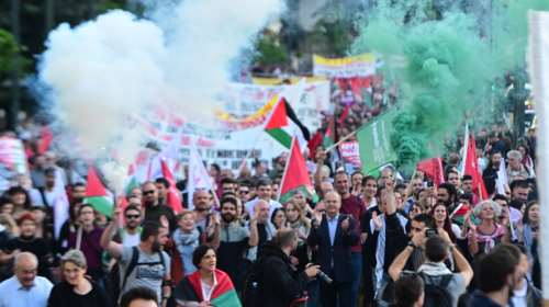 Κυκλοφοριακές ρυθμίσεις στην Αθήνα - Πορεία για την Παλαιστίνη προς τις πρεσβείες ΗΠΑ και Ισραήλ [εικόνες]