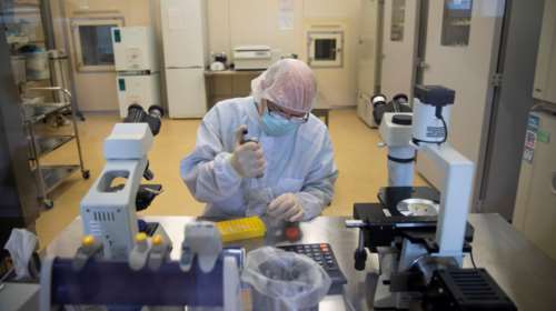 Κορονοϊός: Από τη Ρωσία το πρώτο φάρμακο - Στα φαρμακεία το &quot;Coronavir&quot; με συνταγή γιατρού