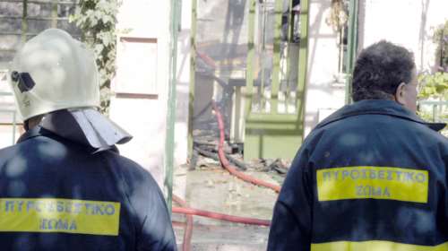 Πανικός στα Χανιά από φωτιά σε ταβέρνα στο παλιό λιμάνι - Ξεκίνησε από την καμινάδα