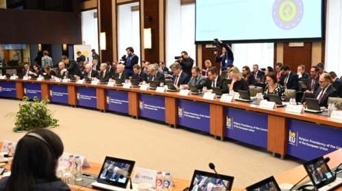 Δεκτή από την Ε.Ε. η πρόταση Δένδια - Η Λάρισα στρατηγείο της επιχείρησης για την Ερυθρά Θάλασσα