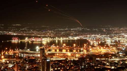 50 ρουκέτες κατά του Ισραήλ εκτόξευσε η Χεζμπολάχ τη νύχτα - Τουλάχιστον 10 νεκροί από ισραηλινά πλήγματα στον Λίβανο