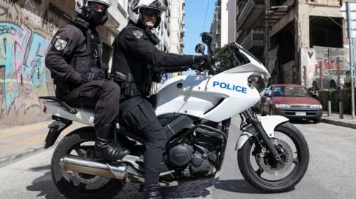 Κηφισιά: Ληστές έδεσαν 72χρονη στη βρύση του μπάνιου και έκλεψαν κοσμήματα αξίας 20.000 ευρώ