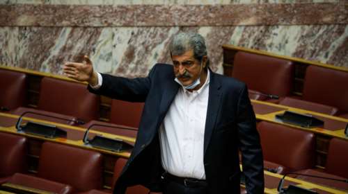 Πρωτοφανής ομολογία Πολάκη ότι δεν έχει εμβολιαστεί: Θα αποφασίσω Σεπτέμβρη - Οκτώβρη, τώρα δεν έχει νόημα