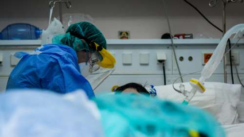 Κορονοϊός: Σοκ με τους 31 νέους θανάτους μέσα σε λίγες ώρες - 897 συνολικά οι νεκροί στη χώρα