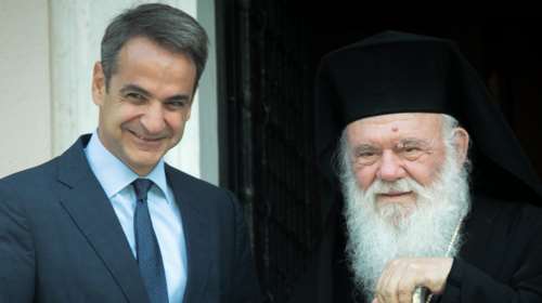 Κορονοϊός: Η Κυβέρνηση τολμάει να κλείσει τους ναούς - Για να προστατεύσει τους ευάλωτους