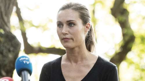 &quot;Δεν υπάρχει κάτι απρεπές&quot;: Η απάντηση της Σάνα Μαρίν για το φιλί με τον ροκ τραγουδιστή της Φινλανδίας